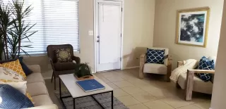 Photo #5: 6026879 Listing 