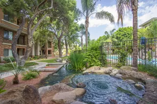 Photo #6: 6027149 Listing