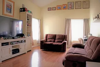 Photo #4: 6027190 Listing