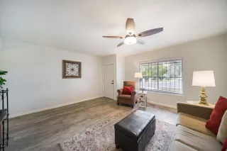 Photo #4: 6027379 Listing