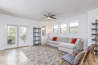 Photo #4: 6027436 Listing