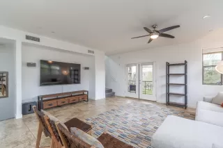 Photo #5: 6027436 Listing