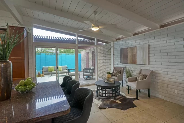 MLS: 6027453 Condo For Sale