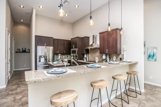 Photo #5: 6027770 Listing 