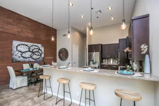 Photo #6: 6027770 Listing 