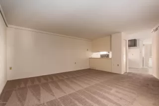 Photo #3: 6028006 Listing