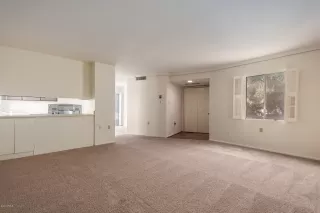 Photo #4: 6028006 Listing