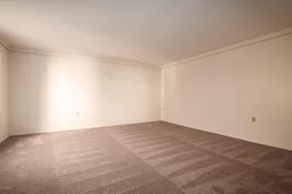 Photo #5: 6028006 Listing