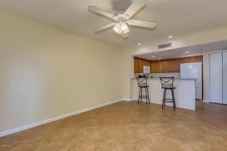 Photo #6: 6028149 Listing