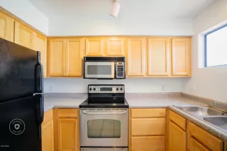 Photo #2: 6028212 Listing 