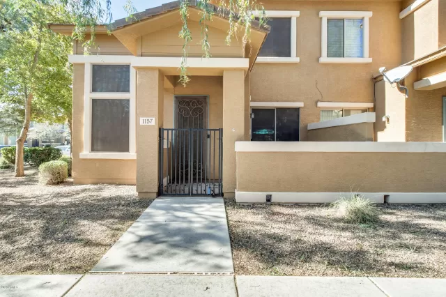 MLS: 6028222 Condo For Sale