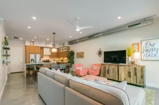 Photo #6: 6028239 Listing