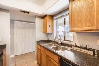 Photo #6: 6028420 Listing