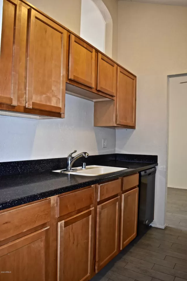 MLS: 6028652 Condo For Sale