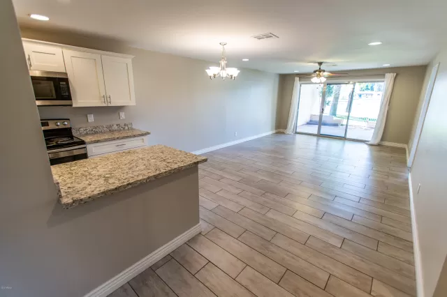 MLS: 6028655 Condo For Sale