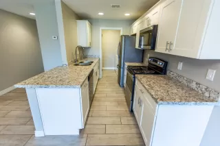 Photo #3: 6028655 Listing 