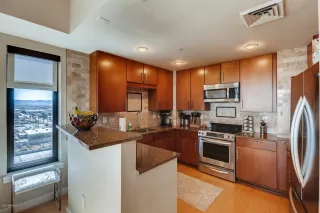 Photo #6: 6028822 Listing