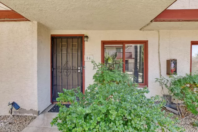 MLS: 6029014 Condo For Sale