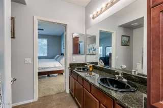 Photo #2: 6029061 Listing 