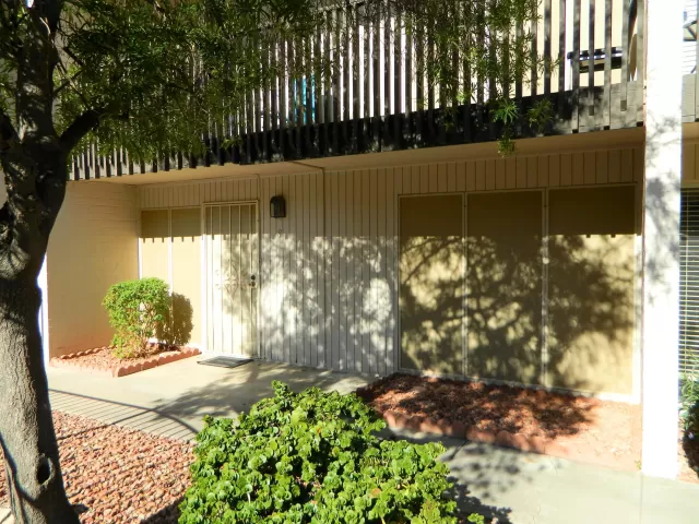 MLS: 6029108 Condo For Sale