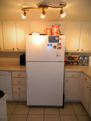 Photo #6: 6029108 Listing