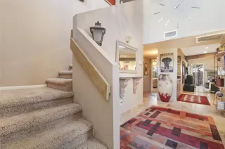 Photo #5: 6029170 Listing