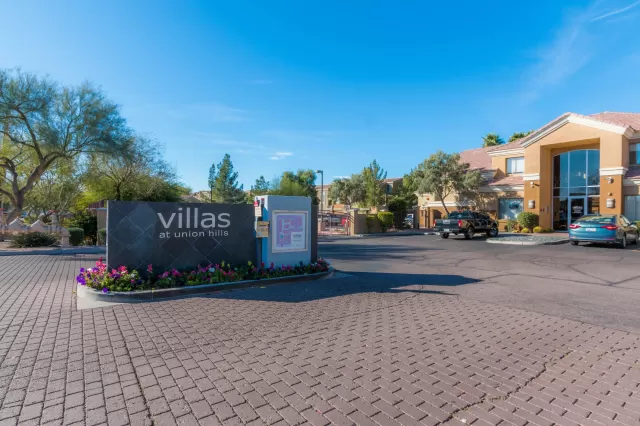 MLS: 6029229 Condo For Sale
