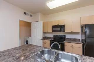 Photo #3: 6029229 Listing