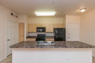 Photo #4: 6029229 Listing