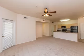 Photo #6: 6029229 Listing