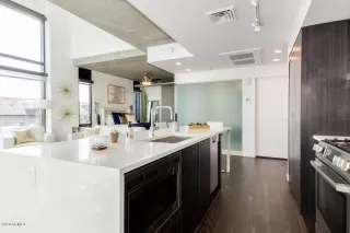 Photo #4: 6029903 Listing 