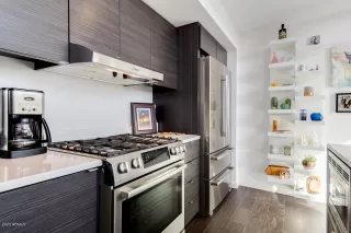 Photo #6: 6029903 Listing 