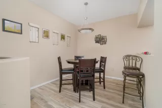 Photo #5: 6030129 Listing