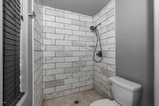 Photo #6: 6030289 Listing 