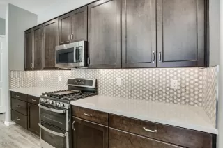 Photo #1: 6030345 Listing