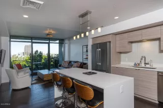 Photo #2: 6030381 Listing 