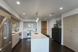 Photo #5: 6030381 Listing 