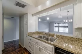 Photo #2: 6030390 Listing