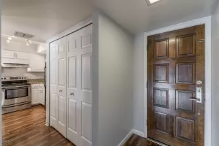 Photo #3: 6030390 Listing