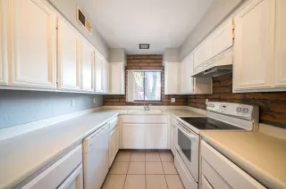 Photo #5: 6030469 Listing 