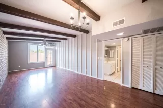 Photo #6: 6030469 Listing 