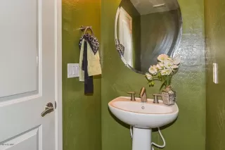 Photo #4: 6030642 Listing