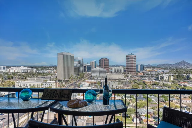 MLS: 6030812 Condo For Sale