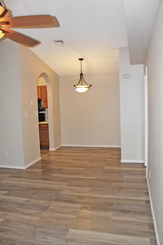Photo #2: 6030973 Listing 