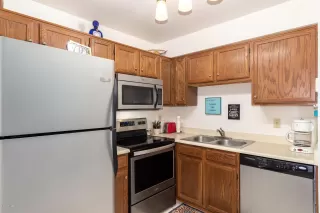 Photo #2: 6031359 Listing