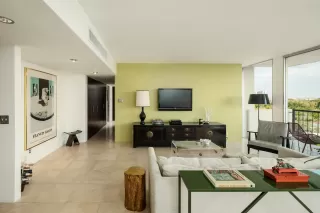 Photo #6: 6031396 Listing