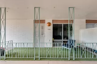 Photo #1: 6031408 Listing