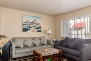 Photo #3: 6031582 Listing 