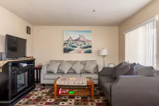 Photo #4: 6031582 Listing 