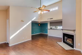 Photo #2: 6031641 Listing